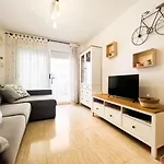 Centrico Y Renovado Apartman